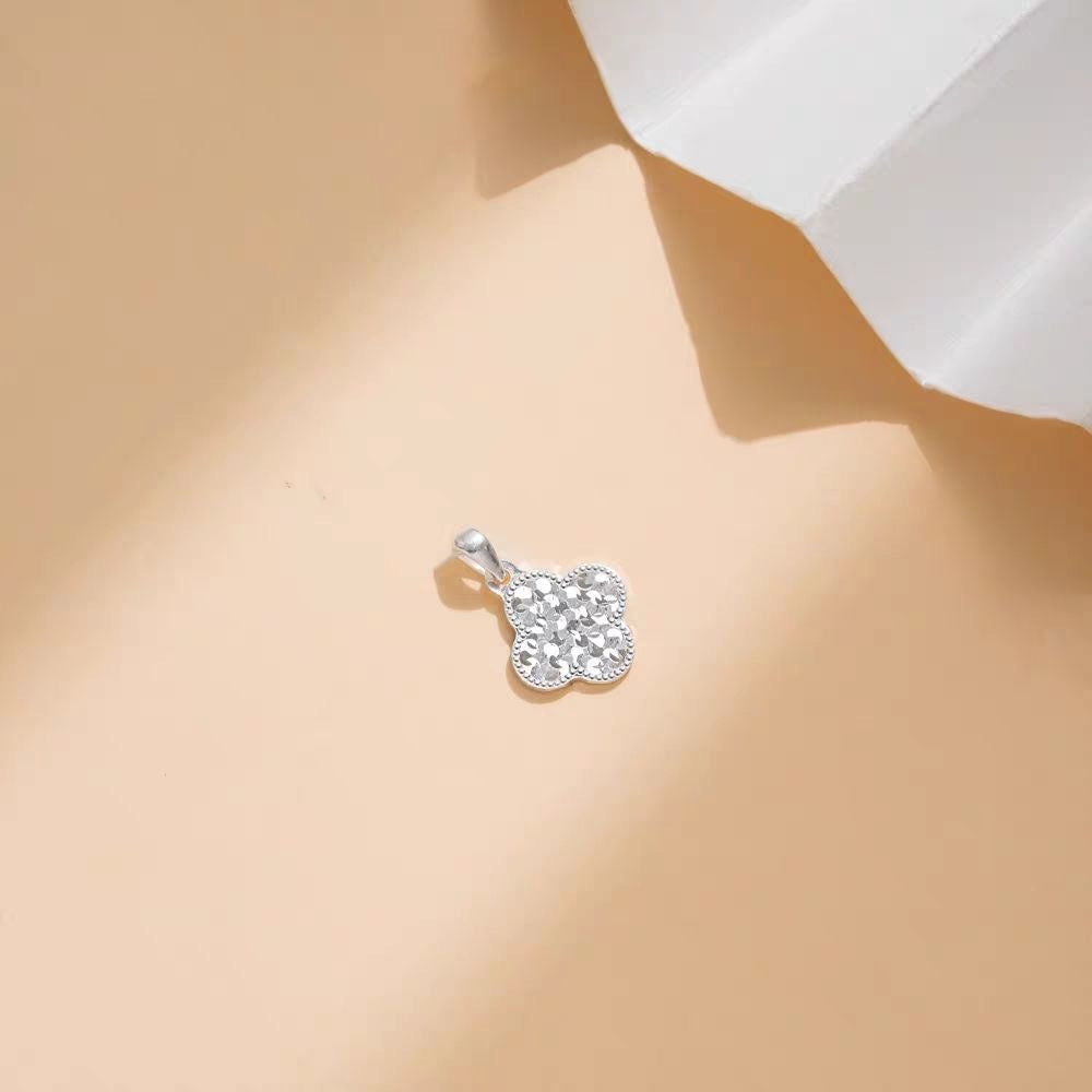 Hammered Texture Four Leaf Clover Necklace | Stainless Steel Lucky Clover Pendant Necklace for Women, Silver Waterproof Hypoallergenic Jewelry