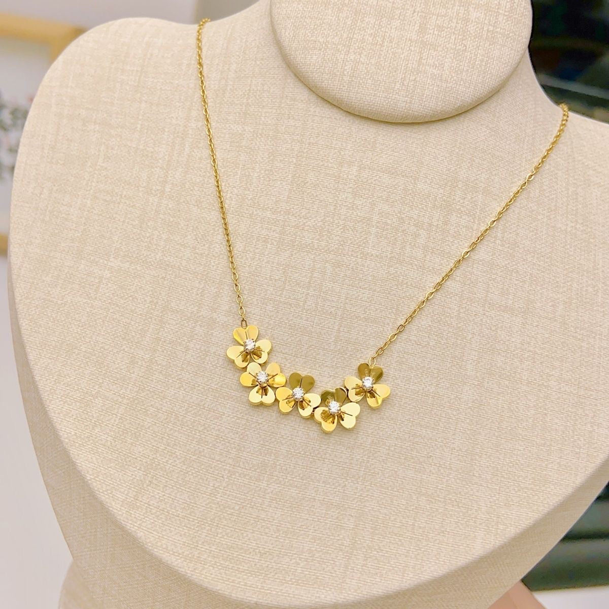 Floral Clover Zircon Necklace, 18K Gold Plated